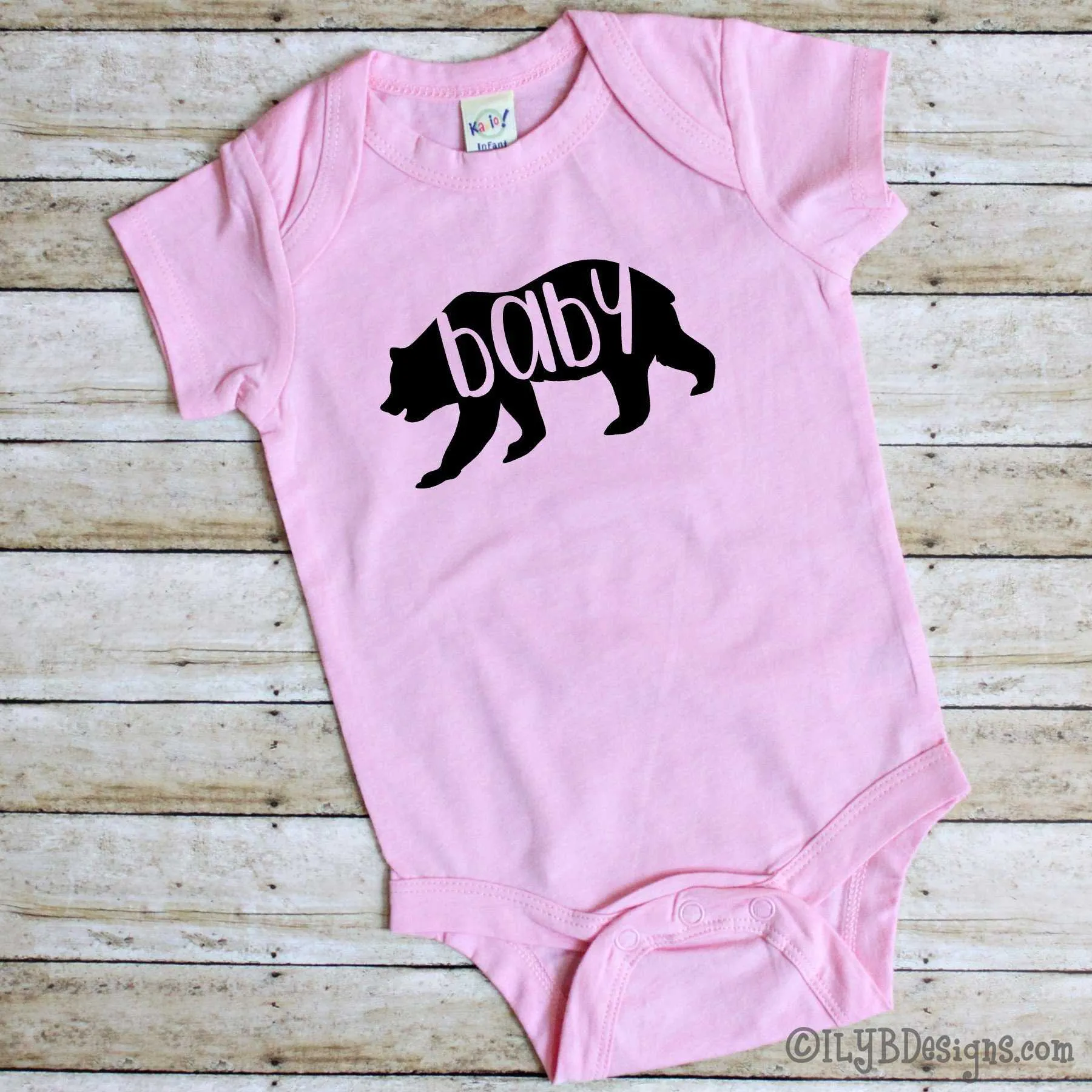 Baby Bear Baby Gift Set - Mommy Bear Daddy Bear Wine Glasses - Baby Bear Bodysuit