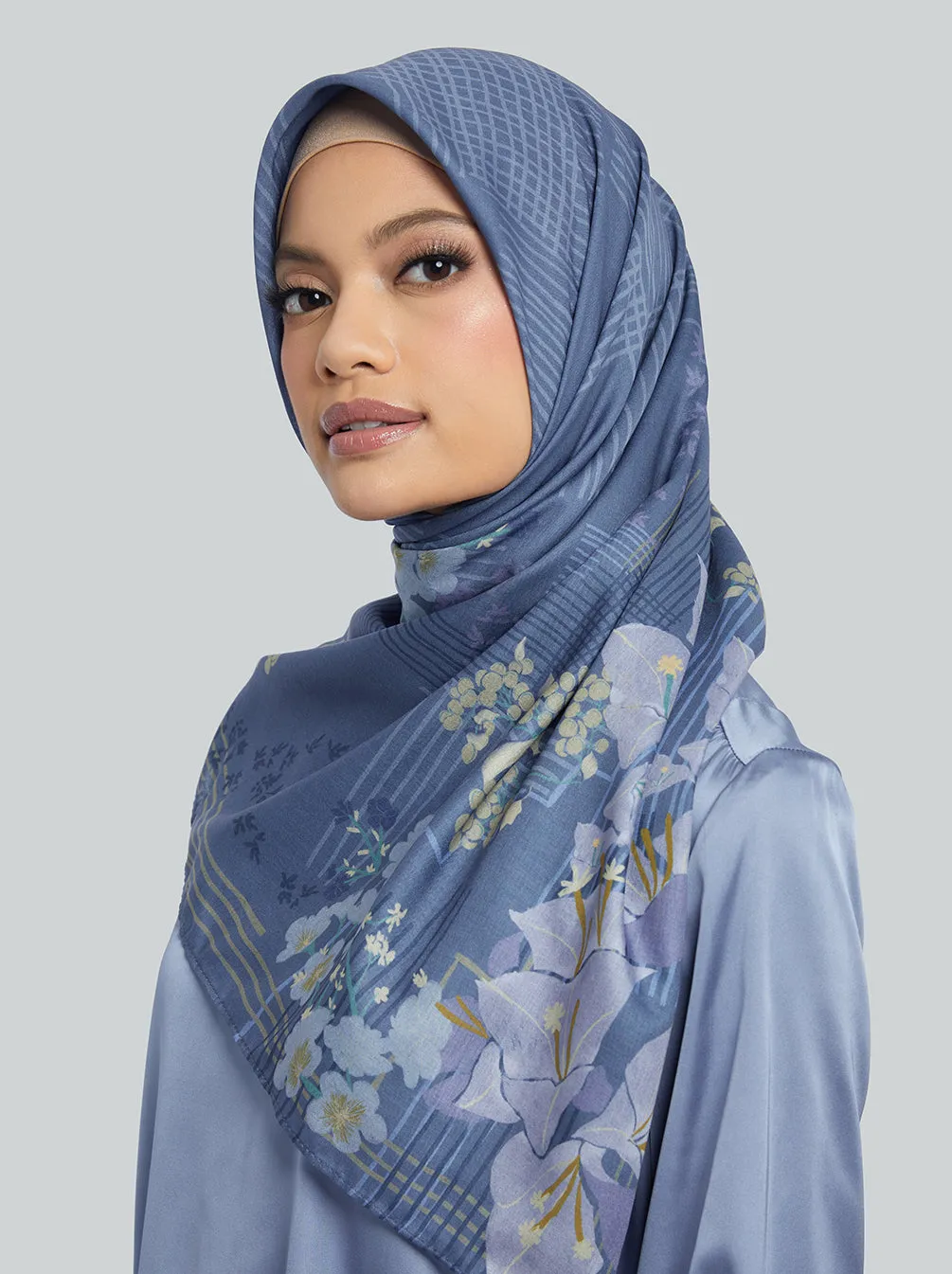 CHARAKA SCARF PALE BLUE