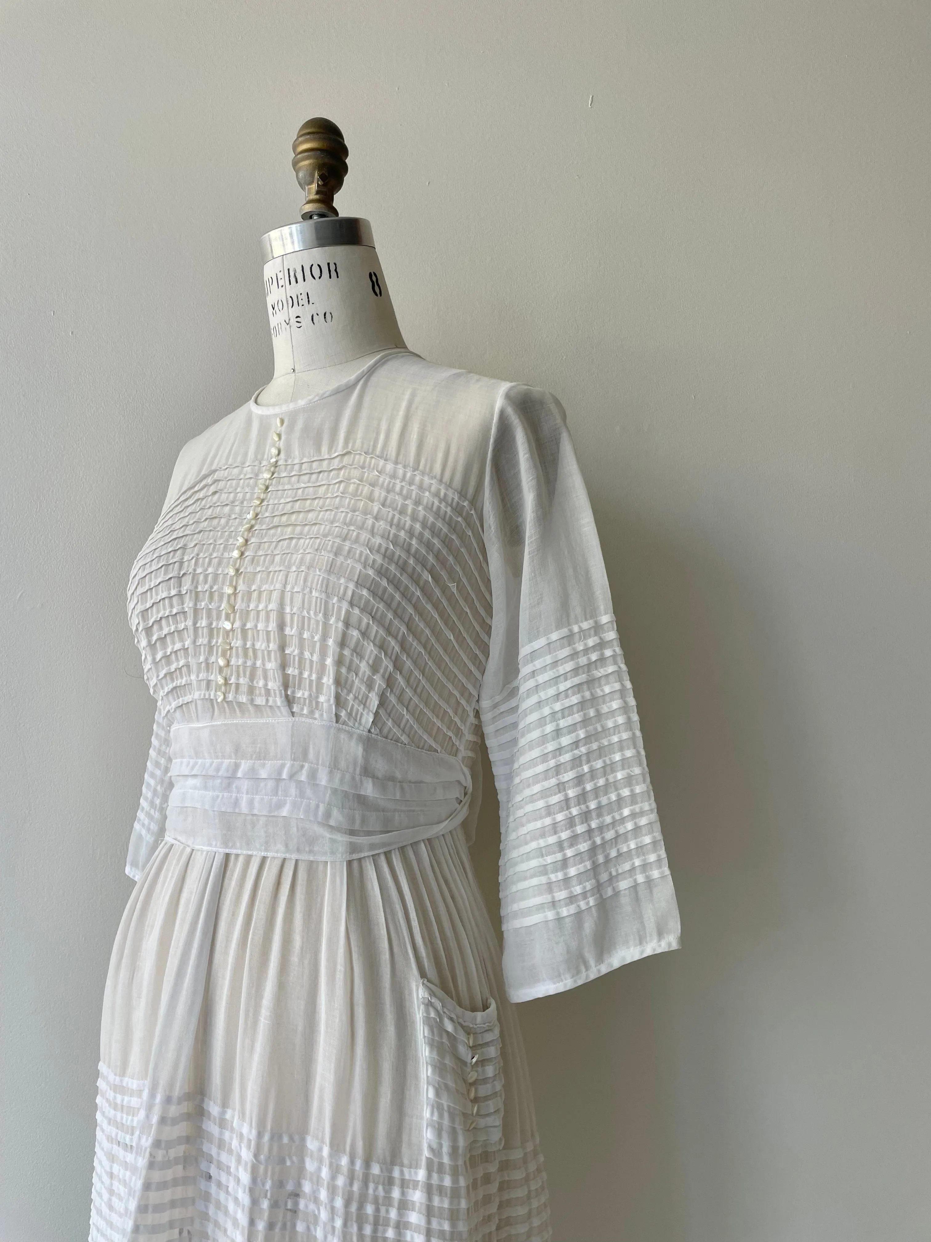Free Verse Dress | 1920s
