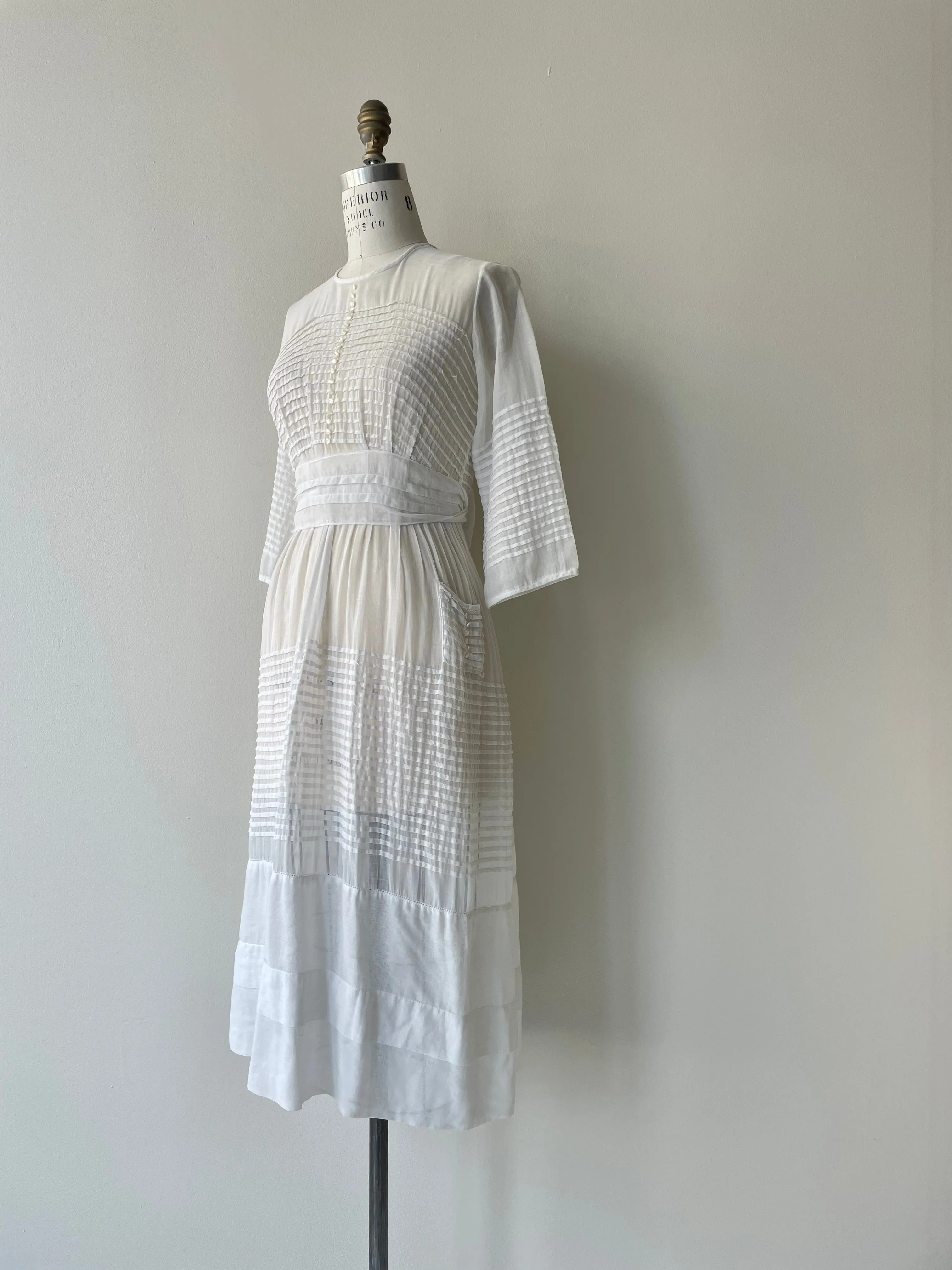 Free Verse Dress | 1920s