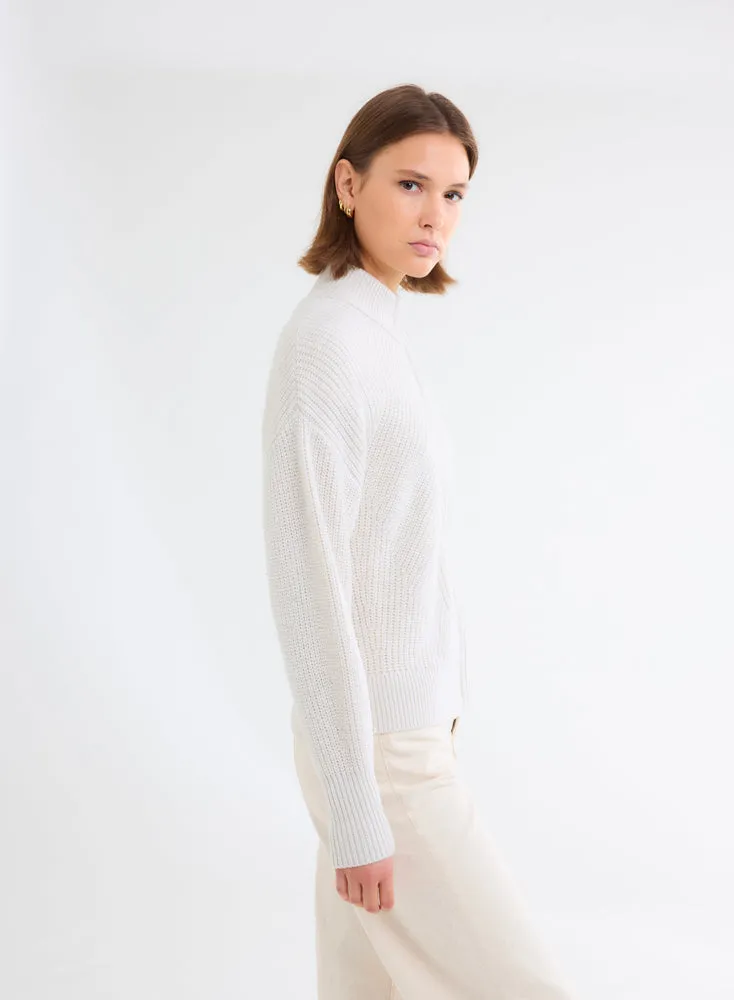 Gilet Blanc à Grosse Maille Col Montant Manches Longues en Laine Mérinos