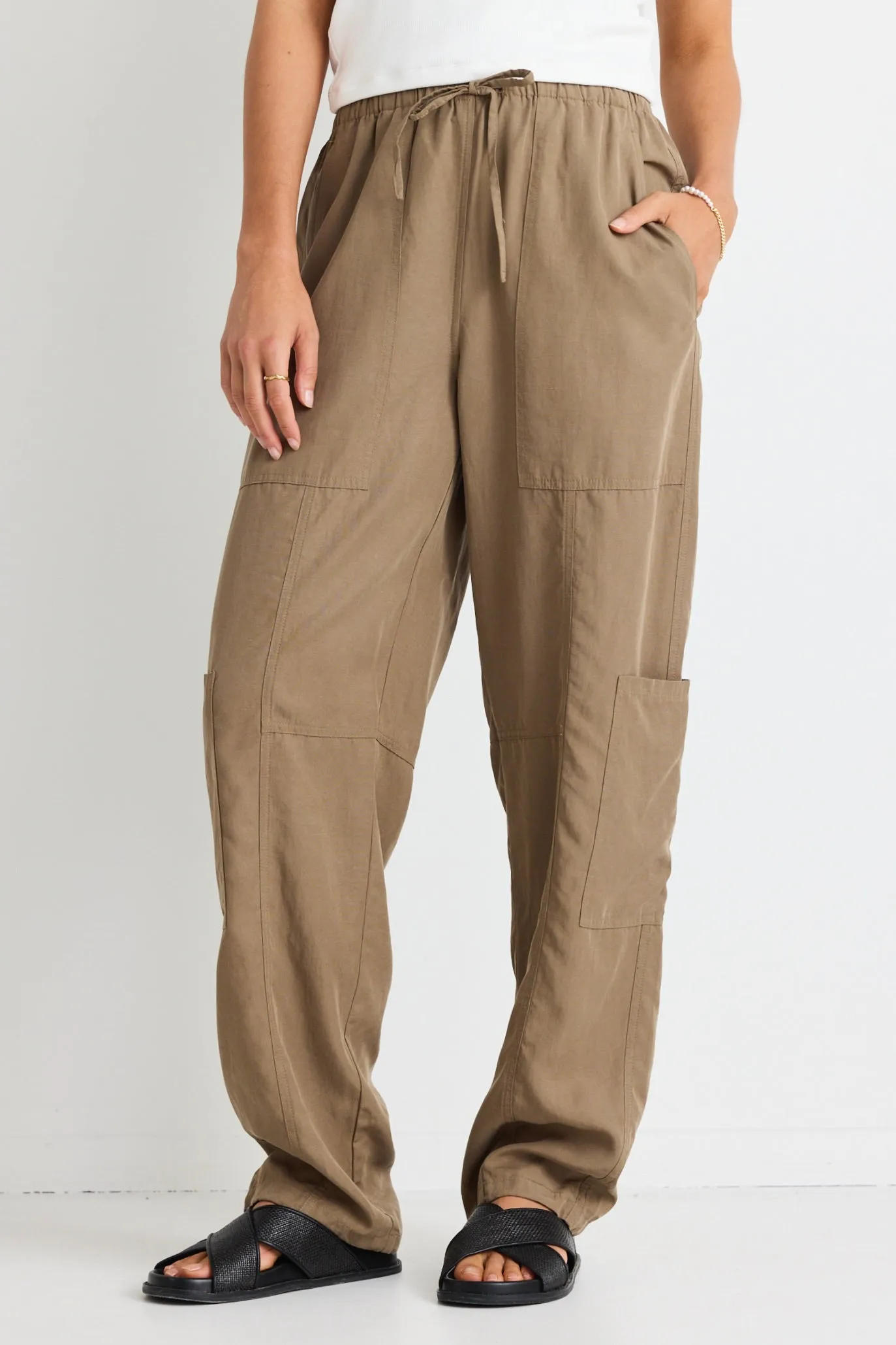 Memoir Khaki Soft Drape Cargo Pants