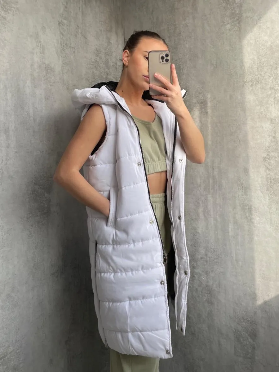 Michele Longline Hooded Puffer Gilet In White