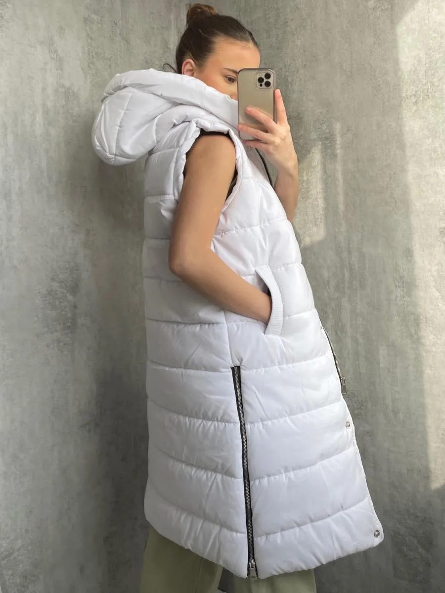 Michele Longline Hooded Puffer Gilet In White