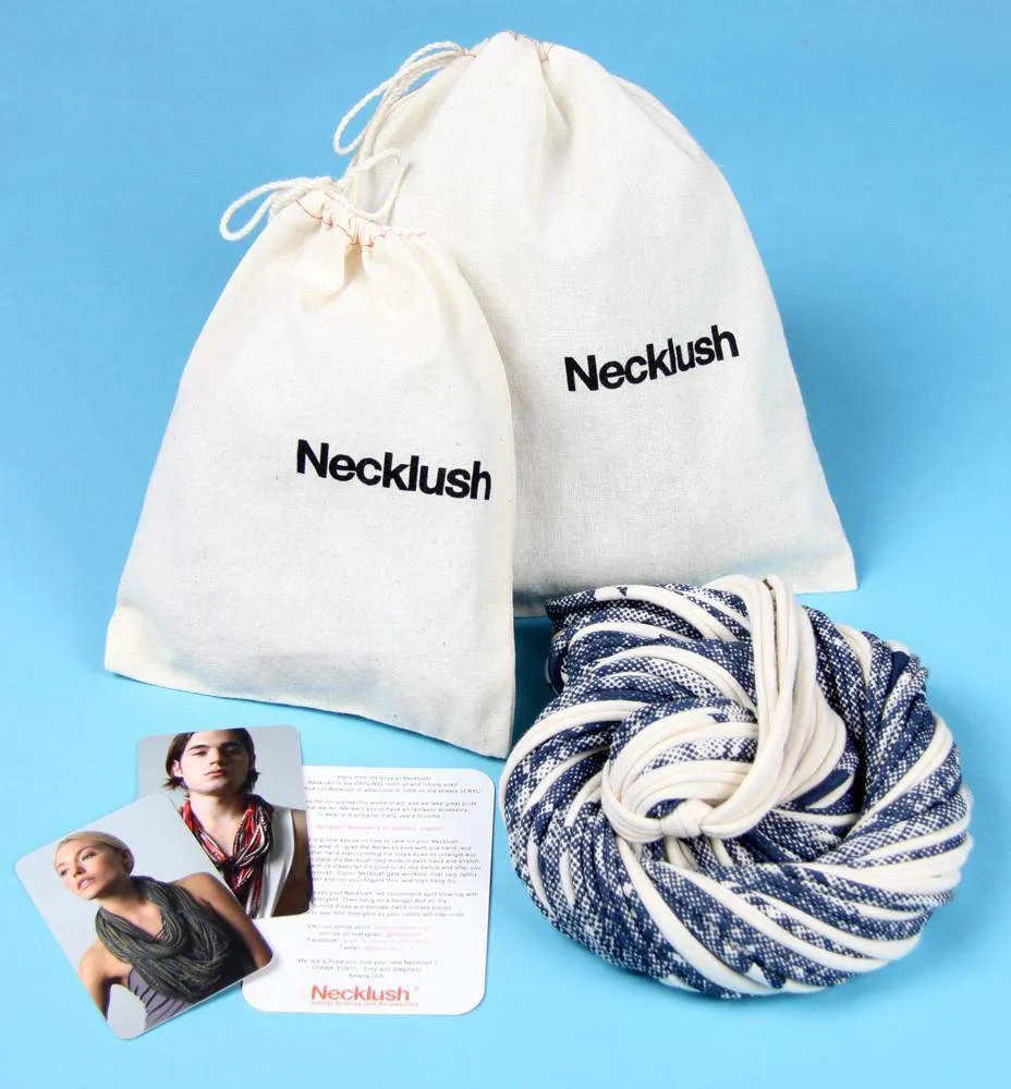 Necklush Infinity Scarf / Cream White & Light Gray / Unisex