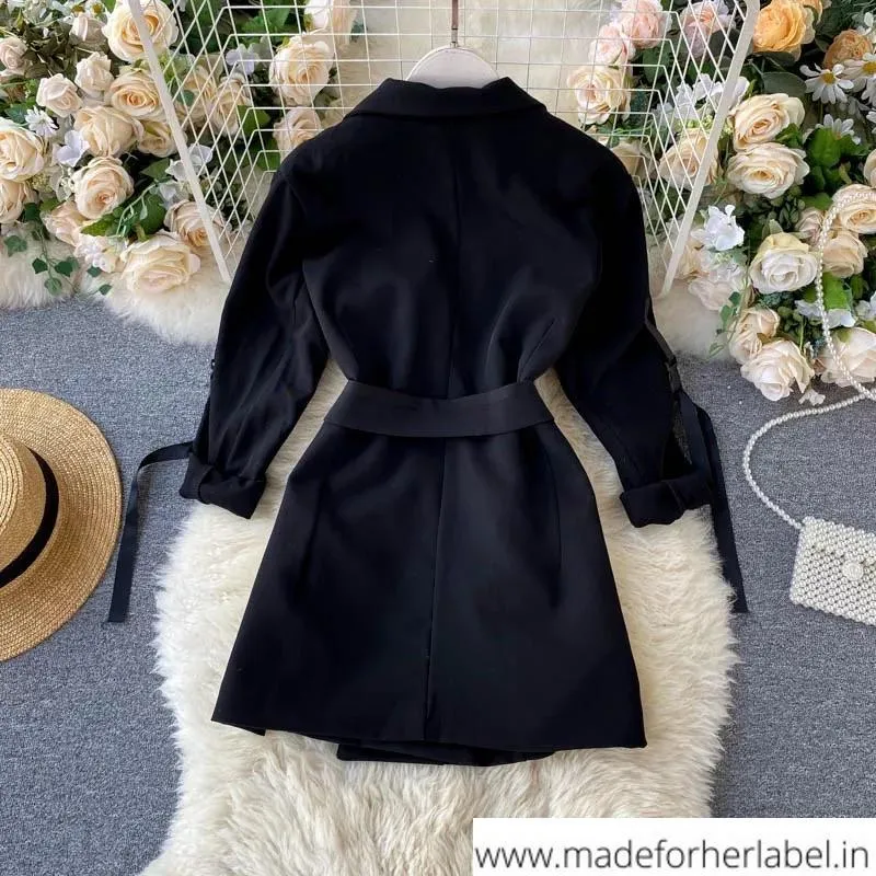 Sara Belted Blazer