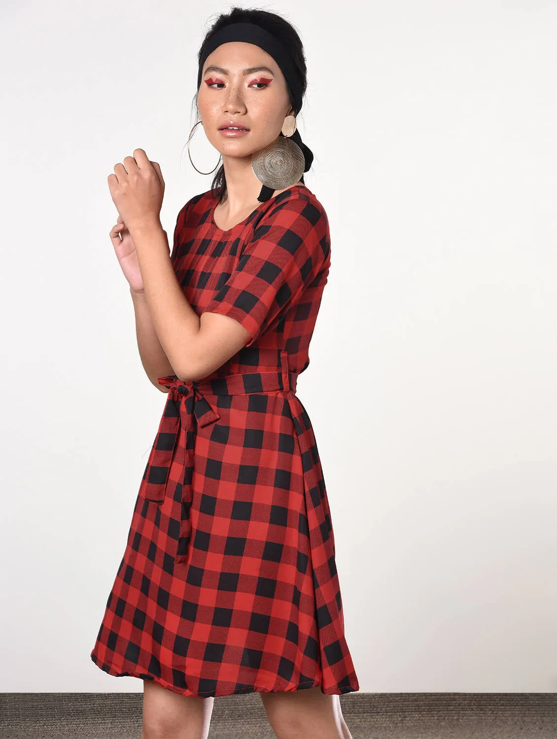Tie back checkered a-line dress
