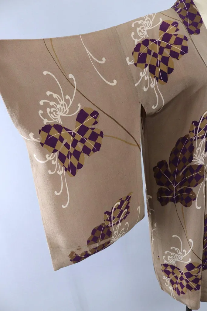 Vintage 1920s Silk Kimono Cardigan Jacket / Taupe Chrysanthemum Floral